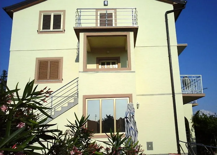 With A Parking Space - 5482 * Novi Vinodolski