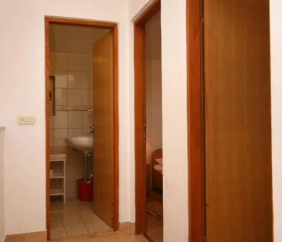 With A Parking Space - 5482 Lägenhet