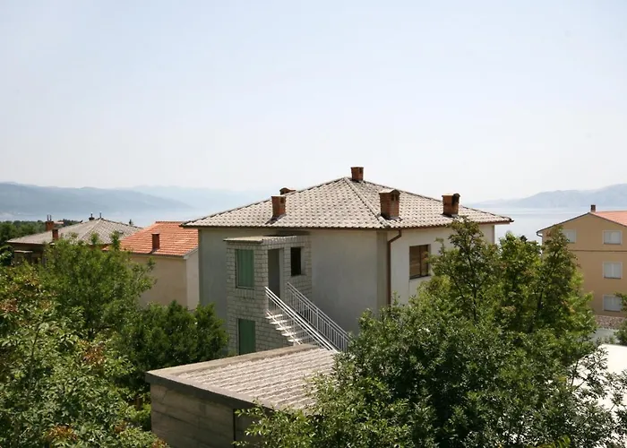 With A Parking Space - 5482 Novi Vinodolski